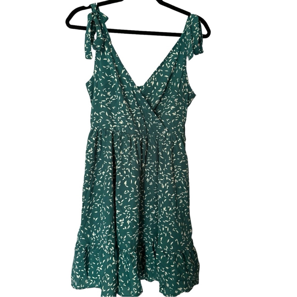 🌸Cupshe Chiffon Speckled Print Tie Strap Mini Dress - Picture 5 of 9